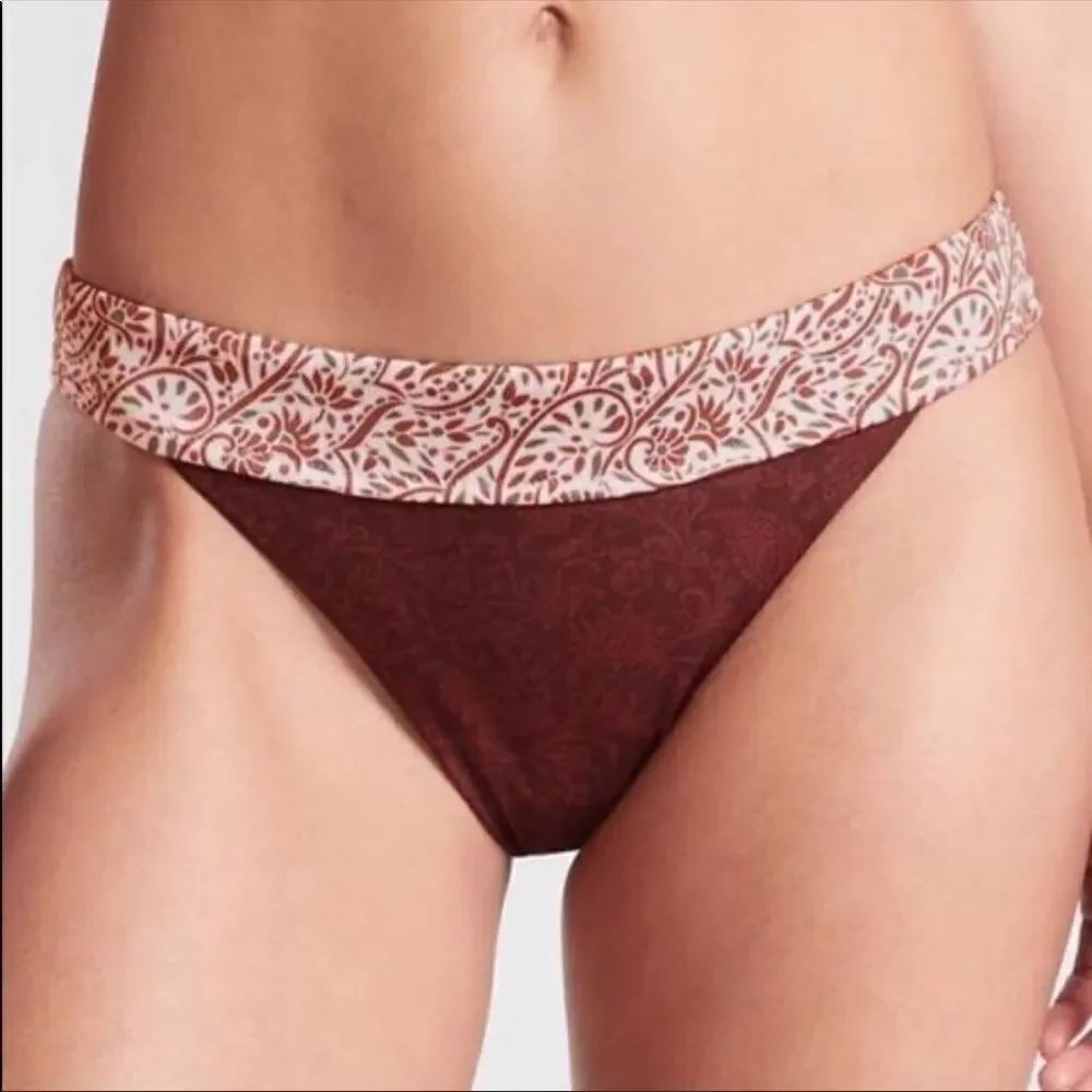 ATHLETA | Aqualuxe Batik Mid Rise Bikini Bottom Swim